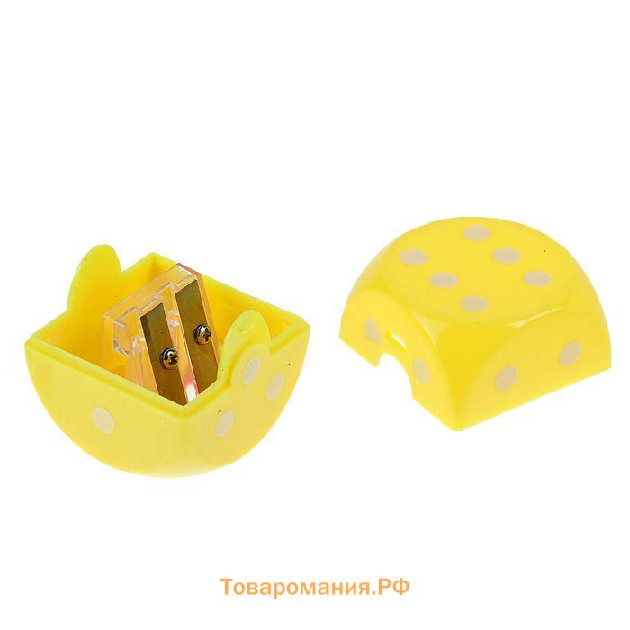 Точилка с контейнером "Кость игральная", двойная, корпус МИКС