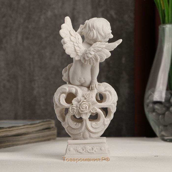 Сувенир полистоун "Белоснежный ангел на ажурном сердце" 13х6х5,5 см