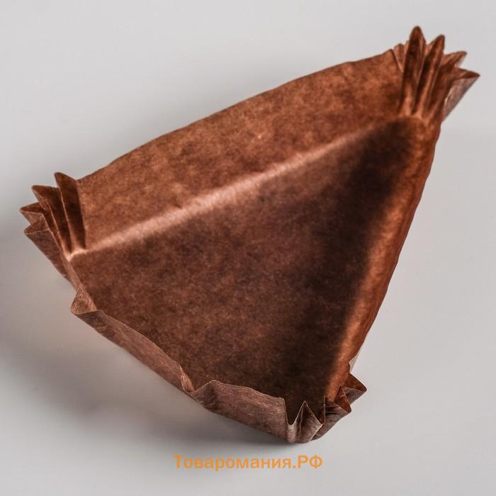 Форма для выпечки коричневая, форма треугольник, 10.2×10.2×7.5×2.5 см