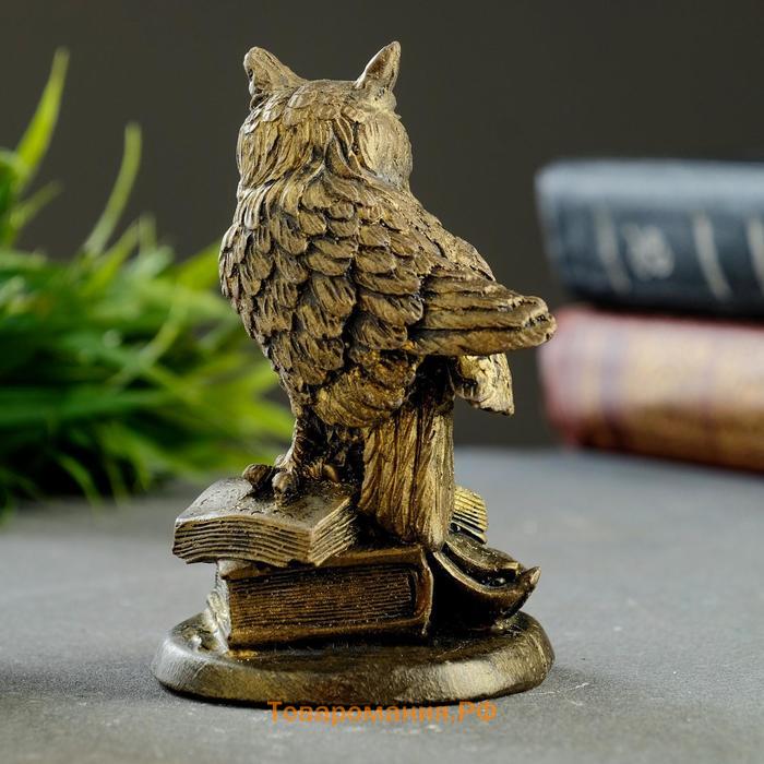 Фигурка гипс «Филин на книгах», состаренное золото, 11×7×7 см