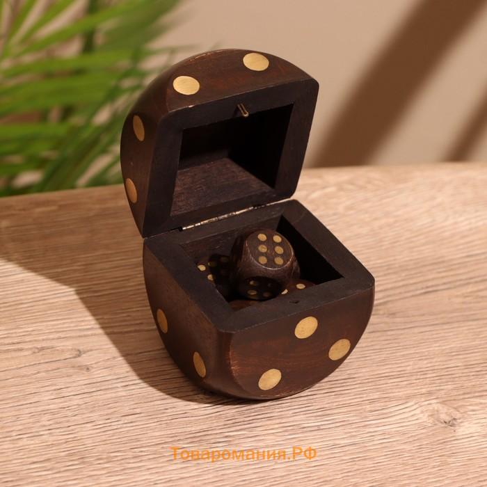 Кубики игральные в шкатулке, 6.5×6.5×6.5 см, дерево шишам